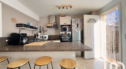 Maison 5 pièces de 67 m² à Seillons-Source-d'Argens (83470)