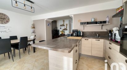 Maison 5 pièces de 67 m² à Seillons-Source-d'Argens (83470)