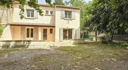 Maison 6 pièces de 150 m² à Eyguières (13430)