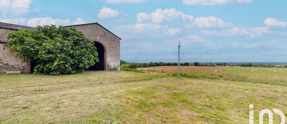 Longère 5 pièces de 260 m² à Mauges-sur-Loire (49410)