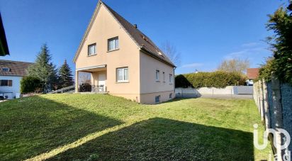 Traditional house 5 rooms of 117 m² in Biesheim (68600)