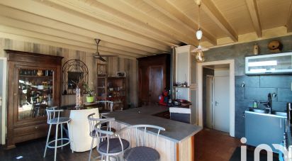 Country home 7 rooms of 170 m² in Saint-Girons-d'Aiguevives (33920)