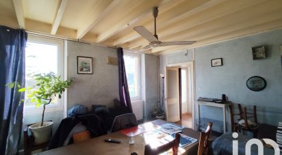 Country home 7 rooms of 170 m² in Saint-Girons-d'Aiguevives (33920)