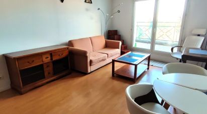 Apartment 3 rooms of 60 m² in Compiègne (60200)