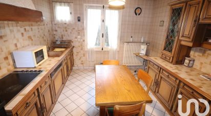 House 7 rooms of 114 m² in Les Andelys (27700)