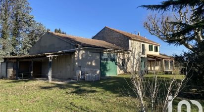 Mas 5 rooms of 140 m² in Saint-Rémy-de-Provence (13210)