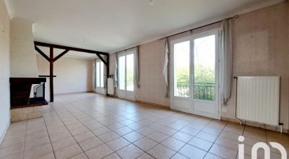 Maison traditionnelle 6 pièces de 128 m² à Saint-Mard (77230)