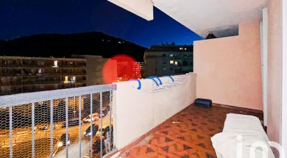 Apartment 4 rooms of 69 m² in Nice (06300)