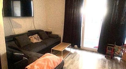 Appartement 2 pièces de 38 m² à Marseille (13015)