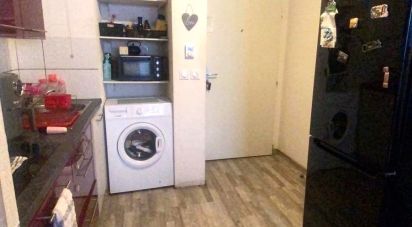 Appartement 2 pièces de 38 m² à Marseille (13015)