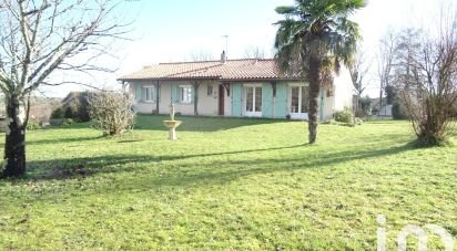 Traditional house 6 rooms of 128 m² in Ribérac (24600)