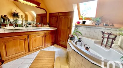 House 6 rooms of 110 m² in Magny-en-Vexin (95420)