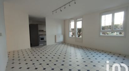 Apartment 3 rooms of 68 m² in Champs-sur-Marne (77420)