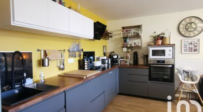 Apartment 3 rooms of 64 m² in Haubourdin (59320)