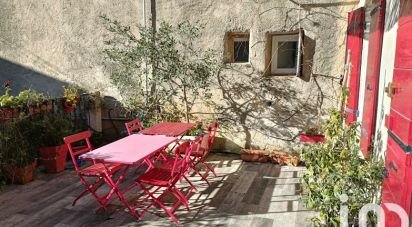 Village house 4 rooms of 96 m² in Rognes (13840)