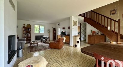 House 8 rooms of 160 m² in Mont-près-Chambord (41250)