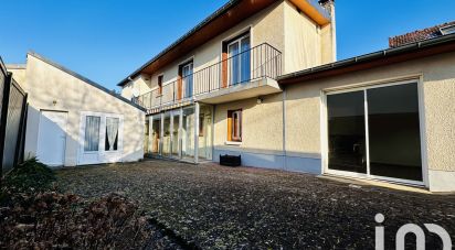 Maison 5 pièces de 107 m² à Fleury-les-Aubrais (45400)