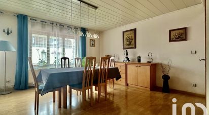 Apartment 5 rooms of 106 m² in Roncq (59223)