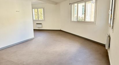 Apartment 3 rooms of 90 m² in Béziers (34500)