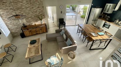 Lodge 8 rooms of 203 m² in Saint-Gilles-Croix-de-Vie (85800)