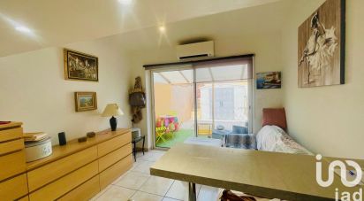 Apartment 1 room of 30 m² in La Londe-les-Maures (83250)