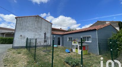 Traditional house 8 rooms of 181 m² in Moutiers-sur-le-Lay (85320)