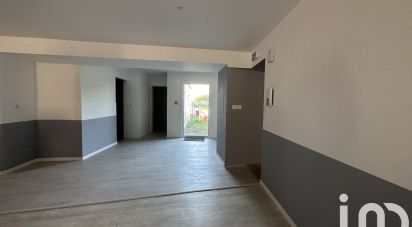 Maison traditionnelle 8 pièces de 181 m² à Moutiers-sur-le-Lay (85320)