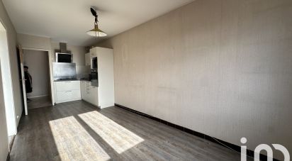 Apartment 3 rooms of 74 m² in Vierzon (18100)