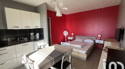 Studio 1 room of 23 m² in Cazaubon (32150)