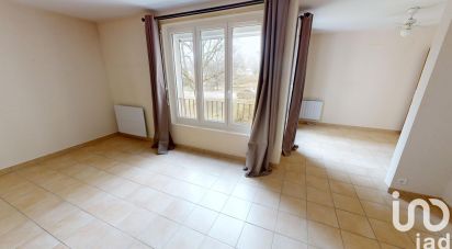 Apartment 5 rooms of 100 m² in Saint-Mammès (77670)