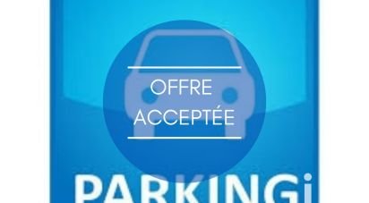 Parking of 15 m² in Paris (75015)