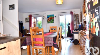 House 4 rooms of 86 m² in Roquefort-les-Pins (06330)