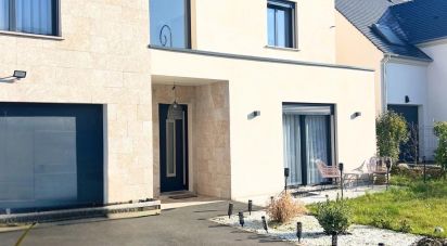 Traditional house 5 rooms of 135 m² in Dammartin-en-Goële (77230)