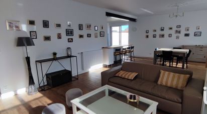 Town house 6 rooms of 157 m² in L'Herbergement (85260)