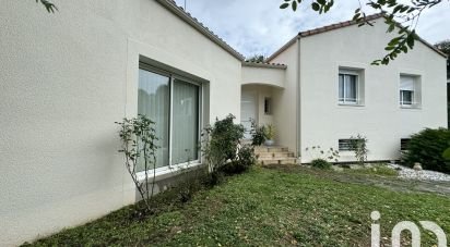 House 5 rooms of 107 m² in Vertou (44120)