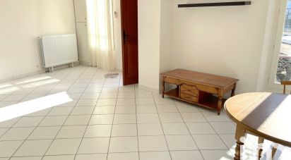 Town house 4 rooms of 90 m² in Étiolles (91450)