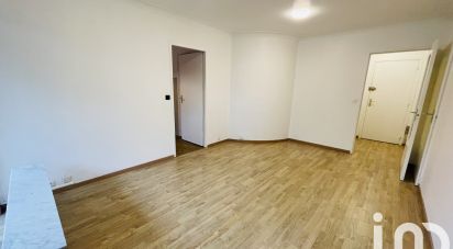 Appartement 2 pièces de 44 m² à Évry (91000)