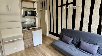 Studio 1 room of 13 m² in Fontainebleau (77300)