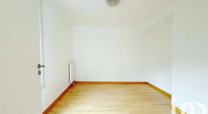 Apartment 4 rooms of 82 m² in Aubervilliers (93300)