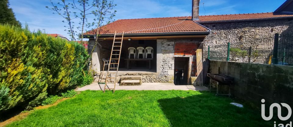 Maison de campagne 4 pièces de 125 m² à Joinville (52300)