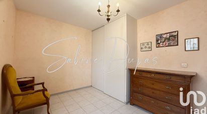 Apartment 3 rooms of 61 m² in Robion (84440)