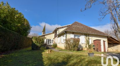 House 12 rooms of 280 m² in Luc-la-Primaube (12450)