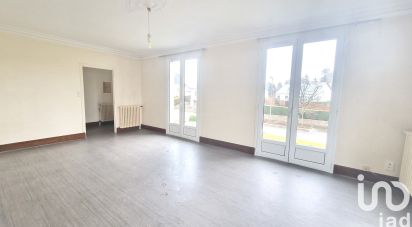 Maison traditionnelle 7 pièces de 177 m² à Louvigné-du-Désert (35420)