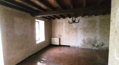 House 3 rooms of 79 m² in Saint-Jean-de-Daye (50620)