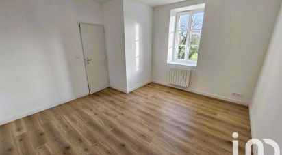 House 5 rooms of 175 m² in Kergloff (29270)