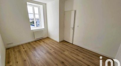 House 5 rooms of 175 m² in Kergloff (29270)