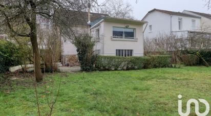 House 5 rooms of 90 m² in Bezons (95870)