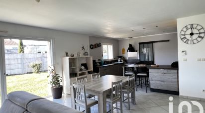 Maison traditionnelle 4 pièces de 118 m² à Bouguenais (44340)