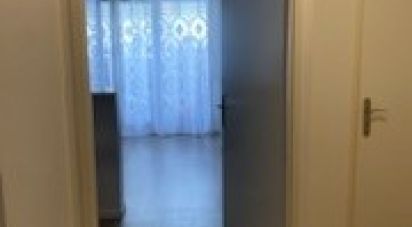 Apartment 2 rooms of 53 m² in Bobigny (93000)