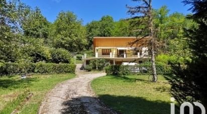 Maison 5 pièces de 101 m² à Neuville-sur-Ain (01160)